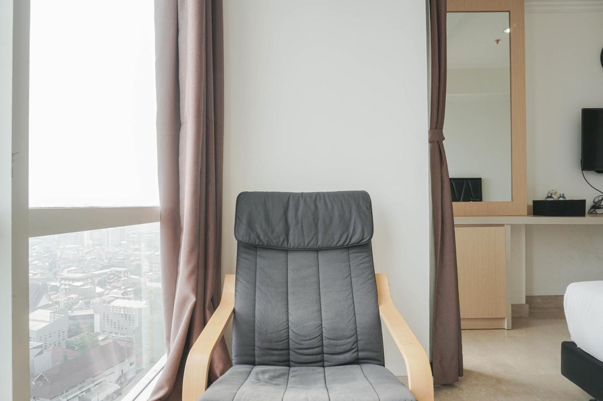 Minimalist And Strategic At Menteng Park By Travelio Pangsapuri *