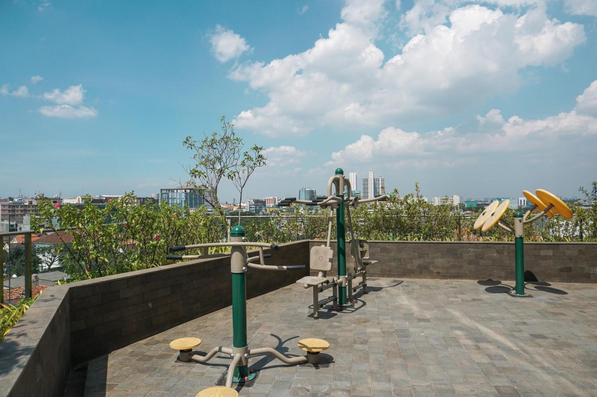Minimalist And Strategic At Menteng Park By Travelio Pangsapuri Jakarta